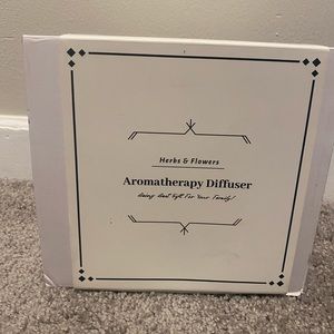 Essential oil diffuser